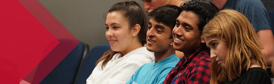 engaged students at ESIA